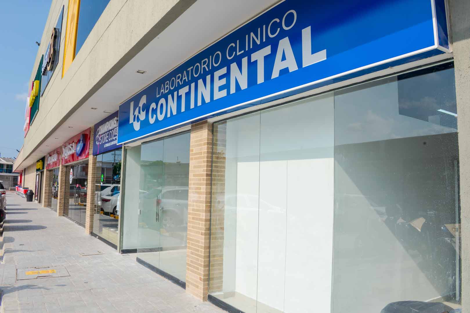 Laboratorio Continental Los Robles