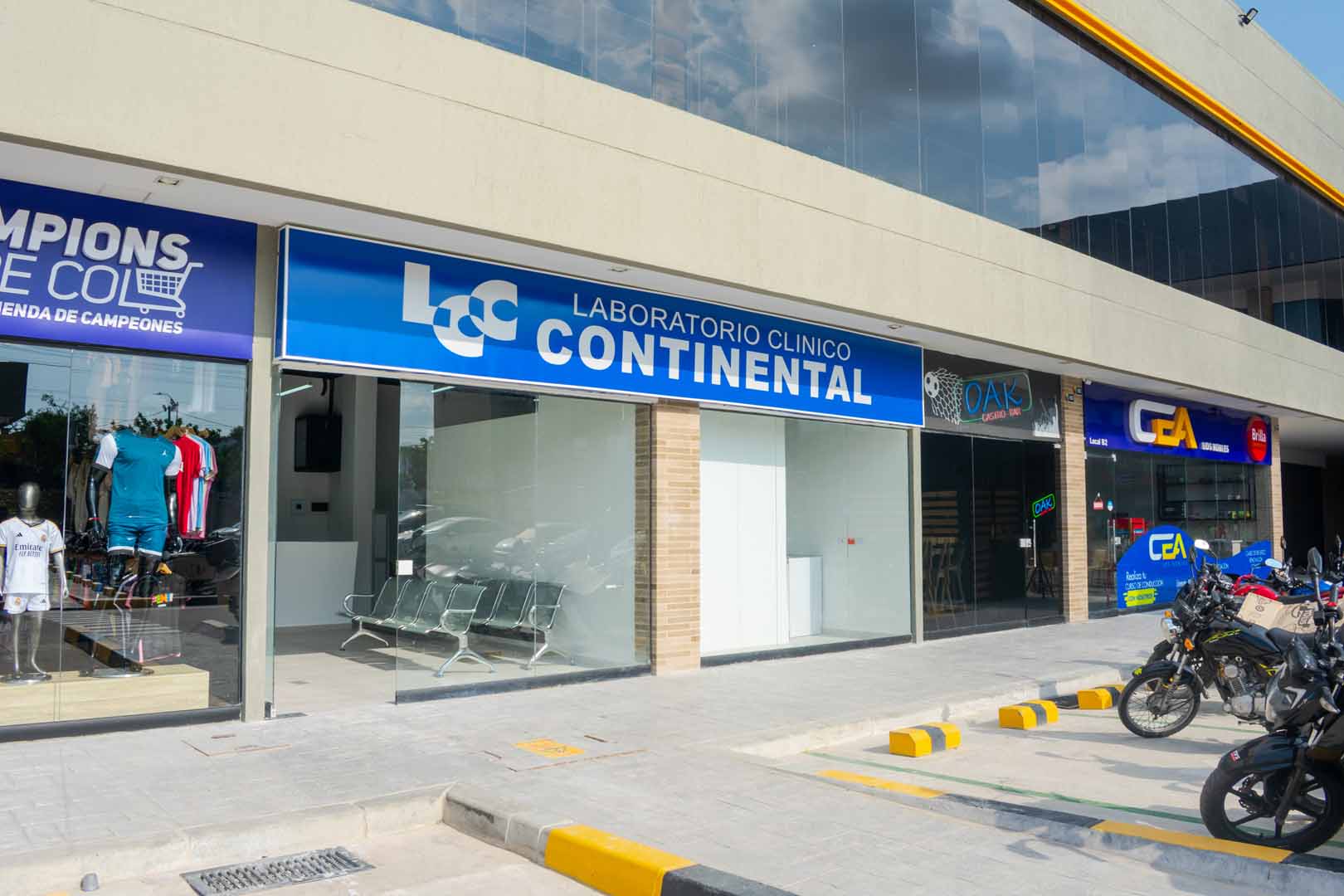 Laboratorio Continental Los Robles